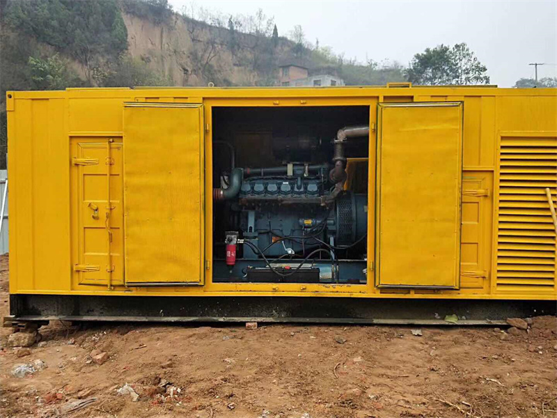 玉树发电机租赁冷却液的沸点降低到多少时需要更换