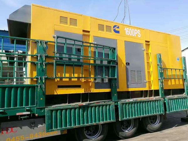 玉树测量水冷式机油散热器密封件尺寸时的注意事项有哪些？